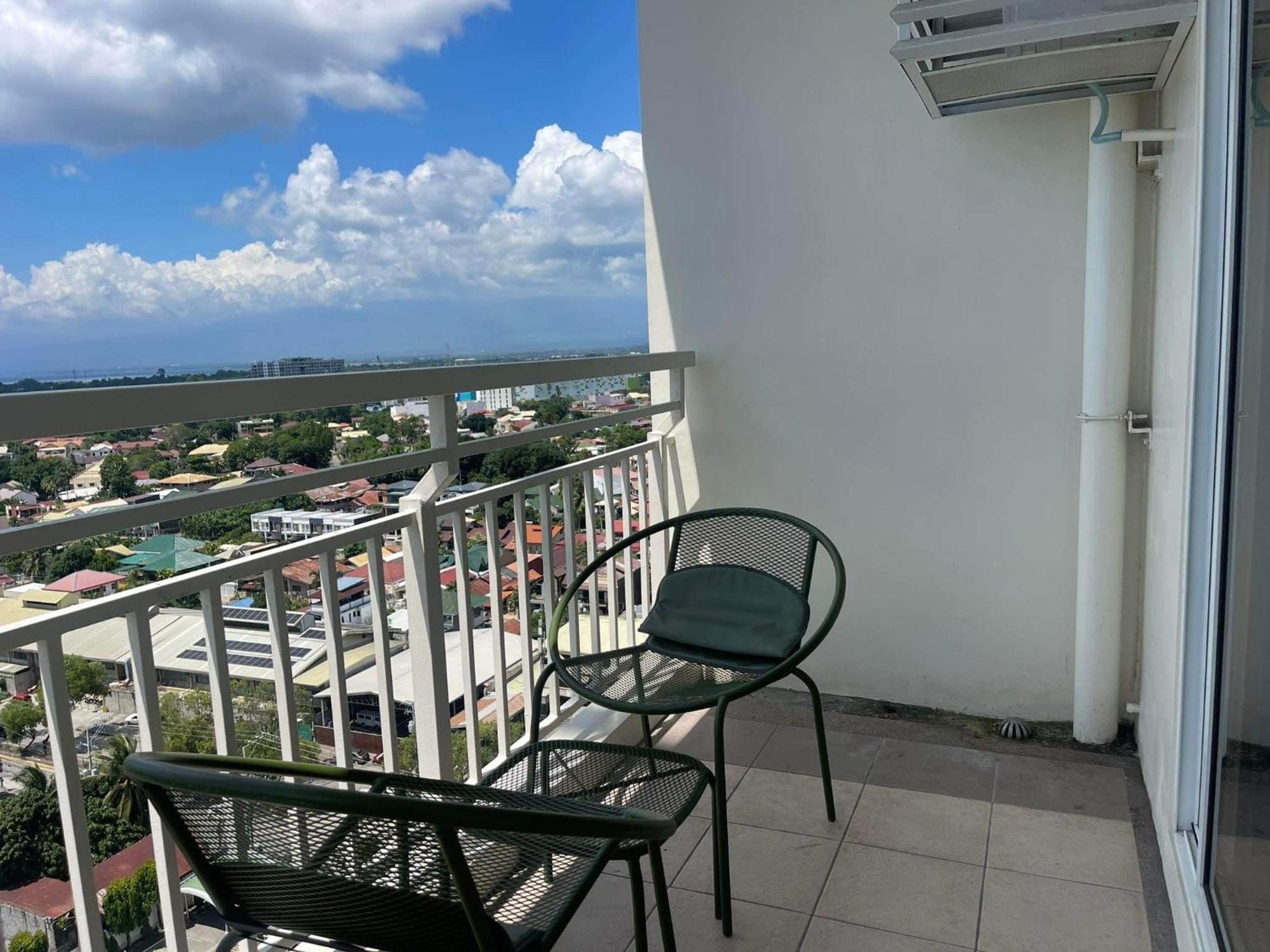 Verdon Parc Davao City With Balcony By Darpm 外观 照片