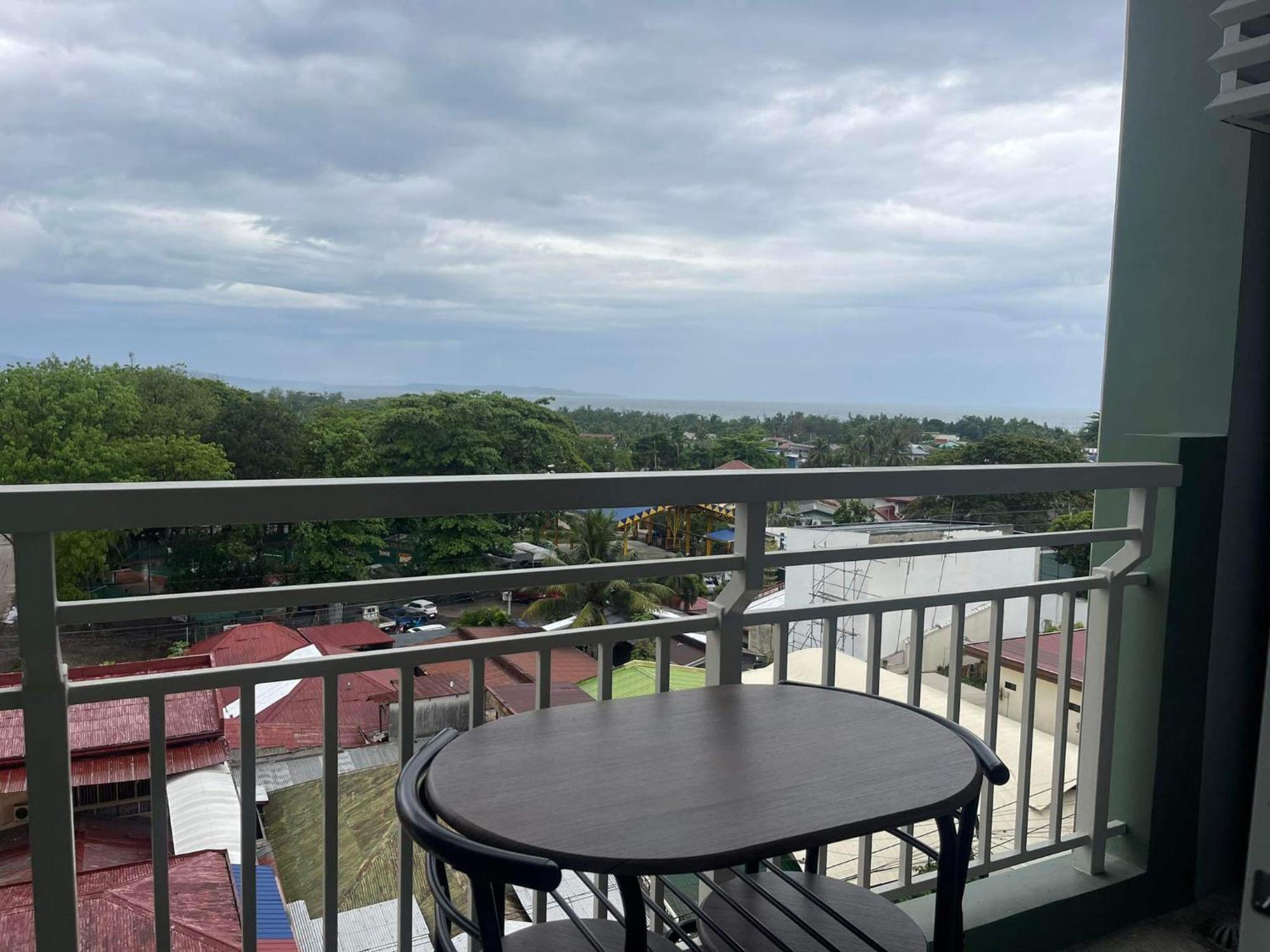 Verdon Parc Davao City With Balcony By Darpm 外观 照片